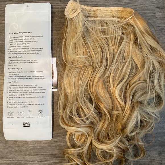 Hair Extensions - Picture 1 of 2